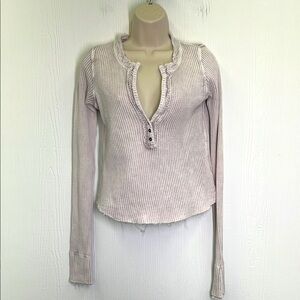 Free People - Colt Lavender Cream Stonewashed Waffle Long Sleeve Henley Tee SZ S